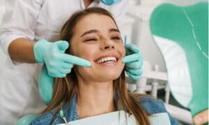 woman smile for dentist